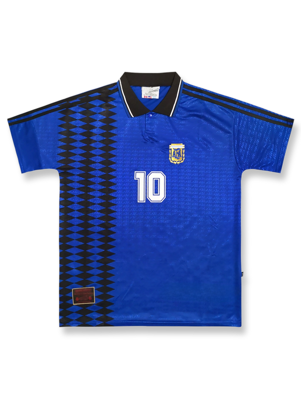 製品画像：1994 年ワールドカップ アルゼンチン代表 10 番マラドーナ ユニフォームの正面図