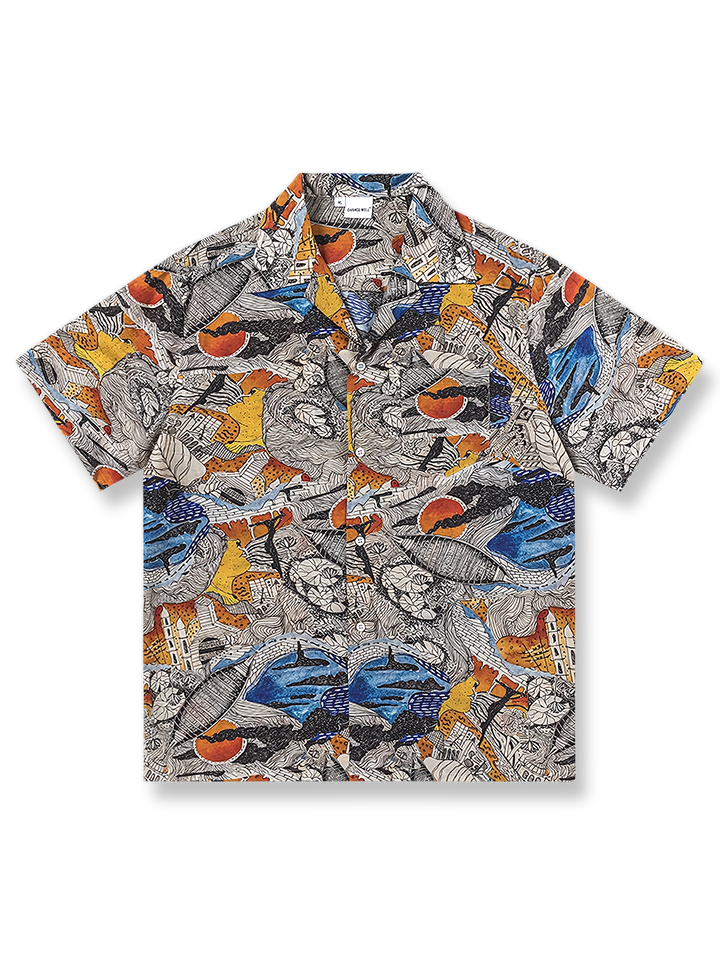 カラフルな熱帯魚のパターンを特徴とするハワイアンシャツの全体像を展示し、その鮮やかなデザインと明るい色合いを強調。