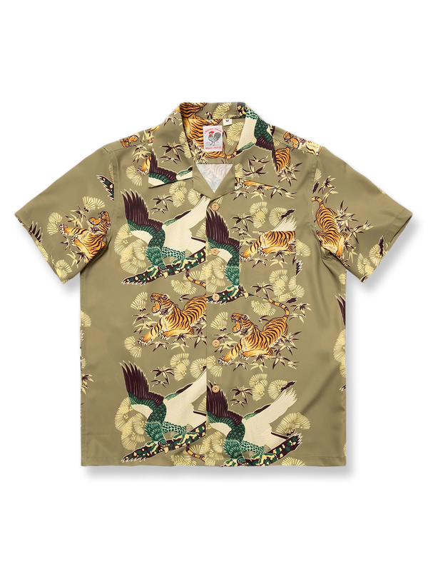 鷹と虎のプリント ハワイアンシャツの正面全体図