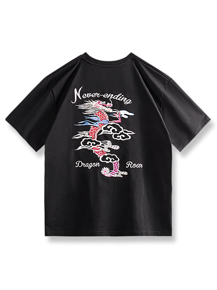 アメリカンヴィンテージスタイルの龍の刺繍 ヘビーウェイトTシャツの全体像