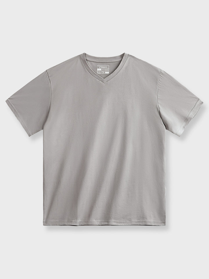 ソロナ速乾クール感短袖Tシャツのフロントビュー。Vネックと細かいテクスチャが特徴の、軽くて快適な夏用シャツ。