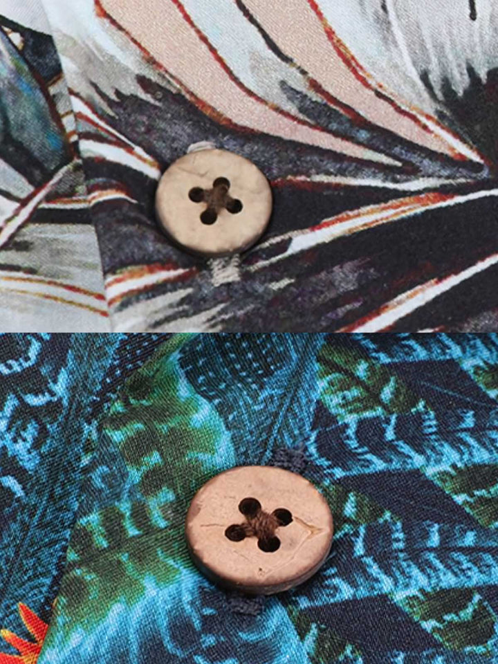 ハワイアンプリント半袖シャツのユニークなプリントパターンとパームフルーツ製ボタンのクローズアップ。自然に変化する色と質感が特徴。