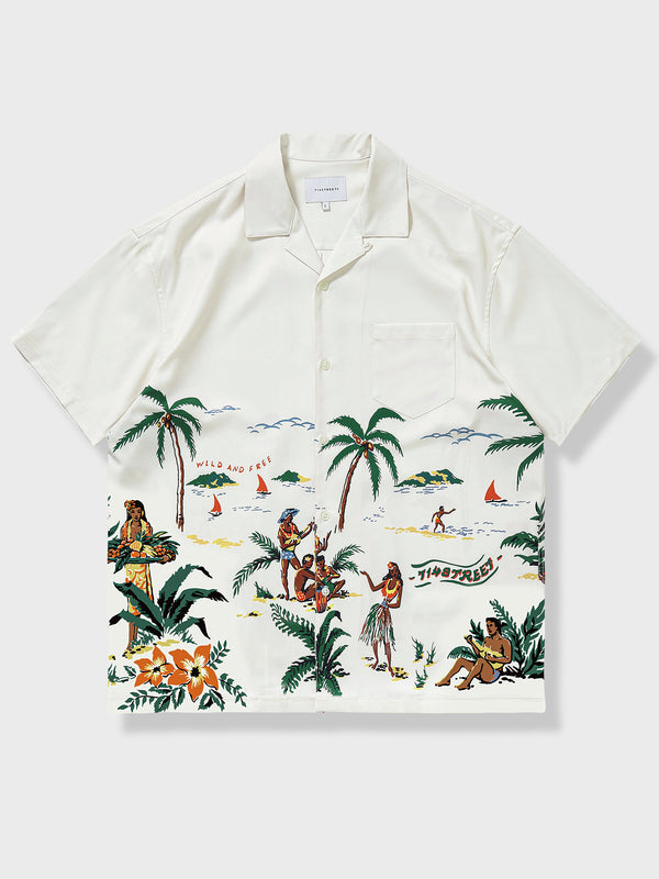 伝統的なデザインのアロハシャツが登場。アイボリーベースにビーチとヤシの木のレトロなハワイ風景をデジタルプリント。快適なポリエステル素材で夏に最適。今すぐ購入！