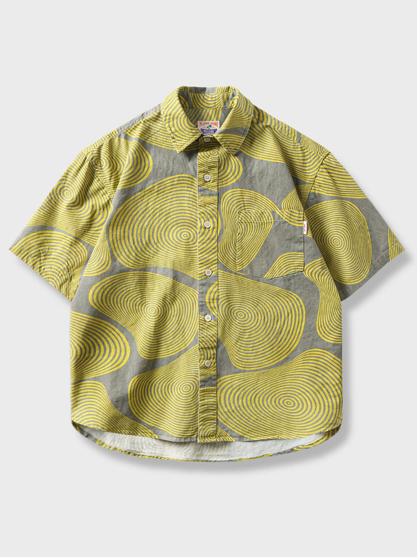 PLAME AUBEメンズコットンシャツ、灰黄色基調に独特の黄色の渦巻き模様