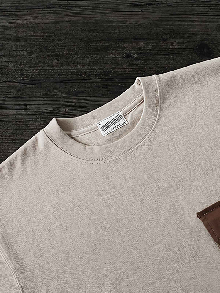 Tシャツの配色ポケットの詳細とシームレスなチューブニット技術